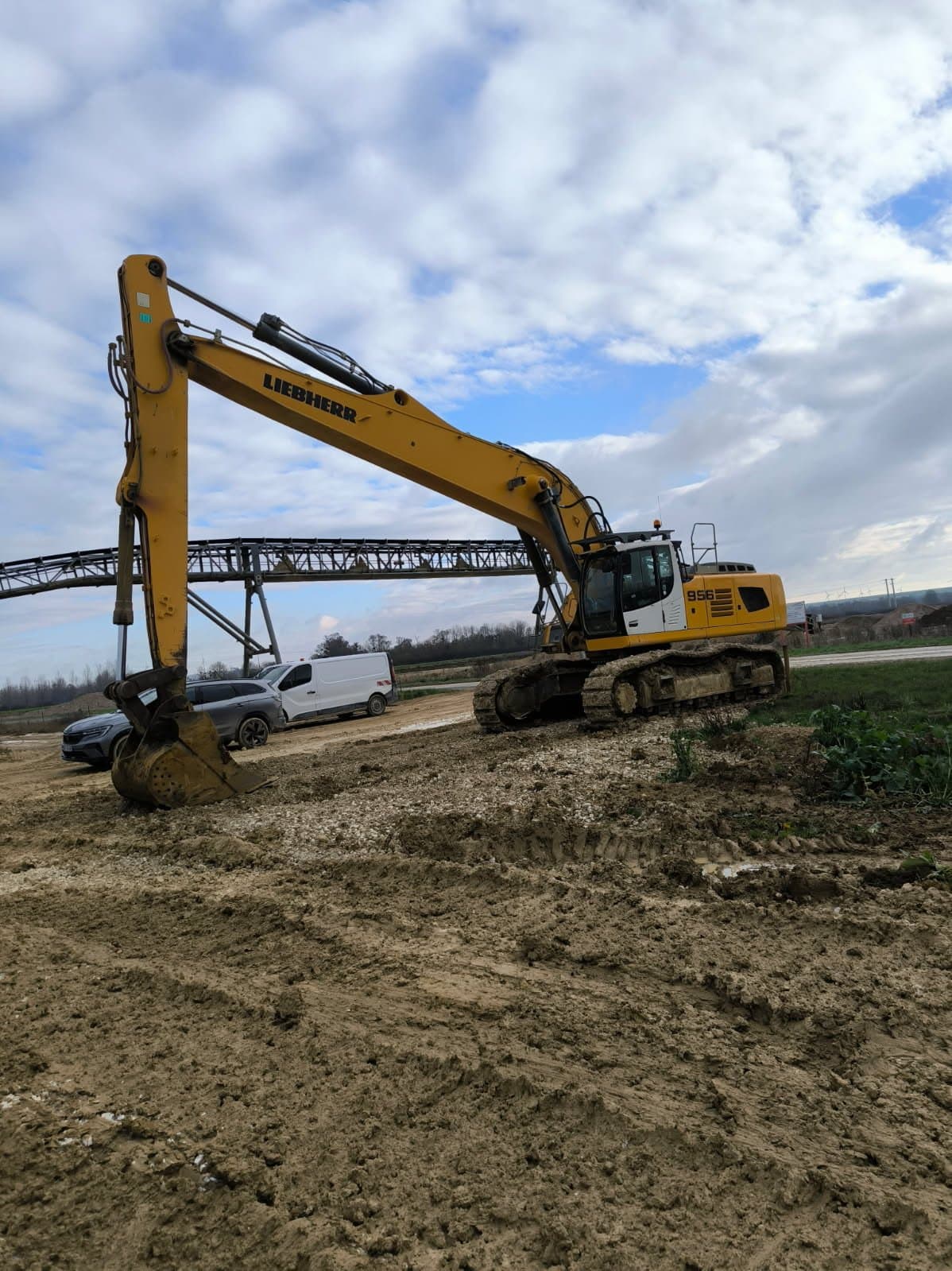 R956 Long Reach/longfront