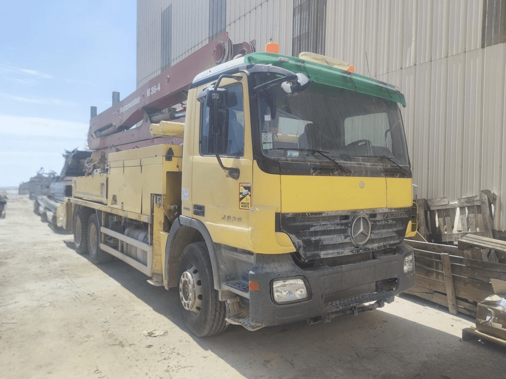 Actros 2636 / 6x4 / Putzmeister P36-4