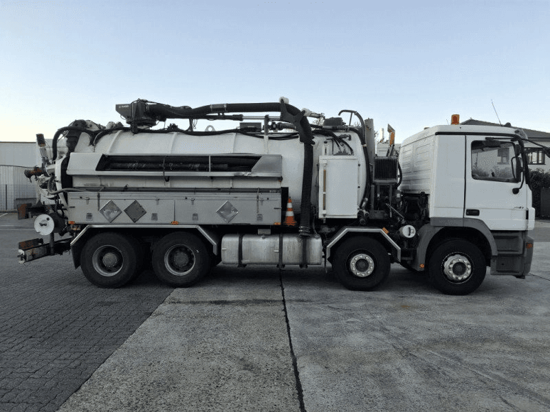 Actros 3241 / 8x4 / AC / EPS